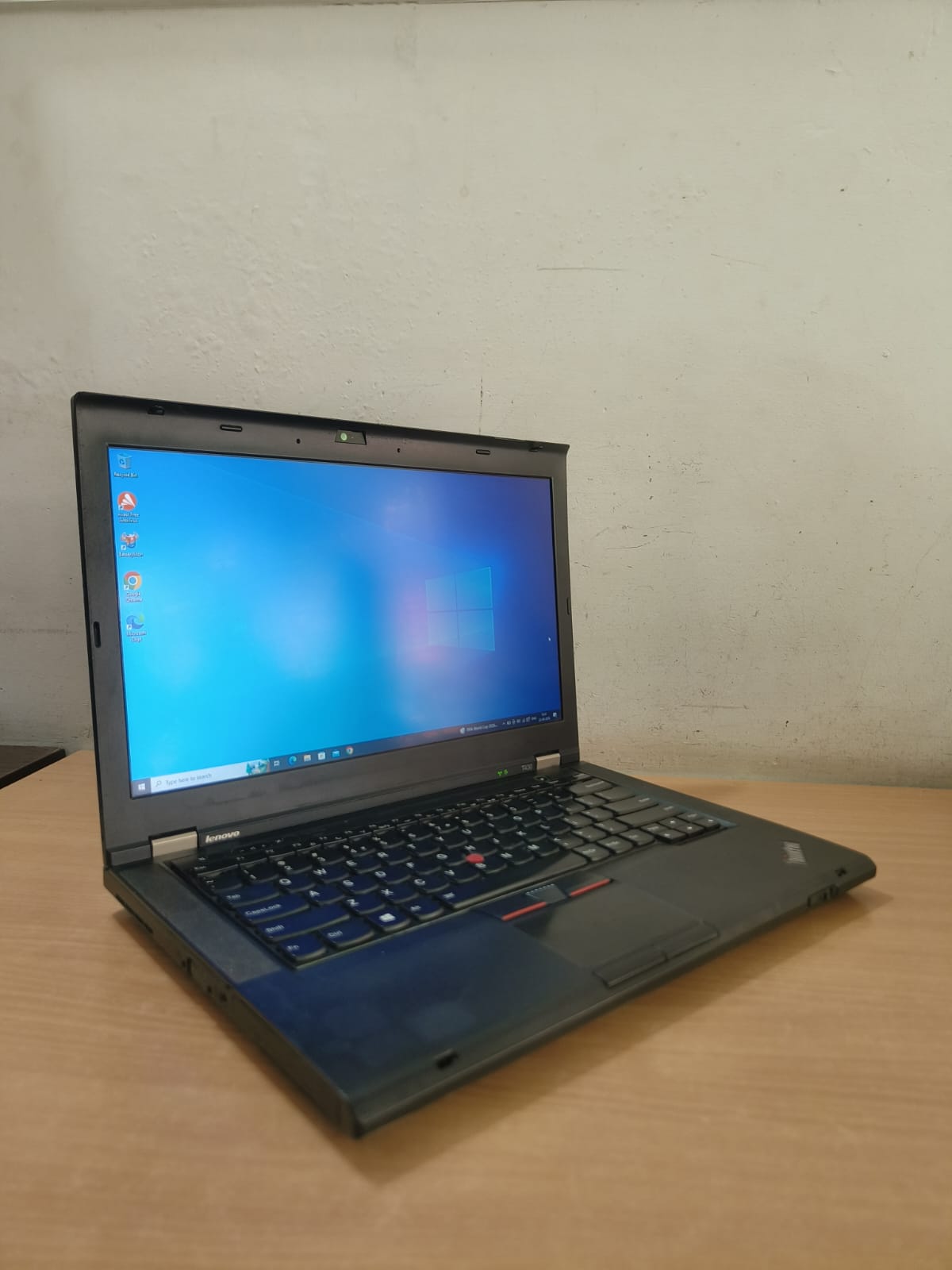 Lenovo ThinkPad T430 laptop for rent in Bangalore